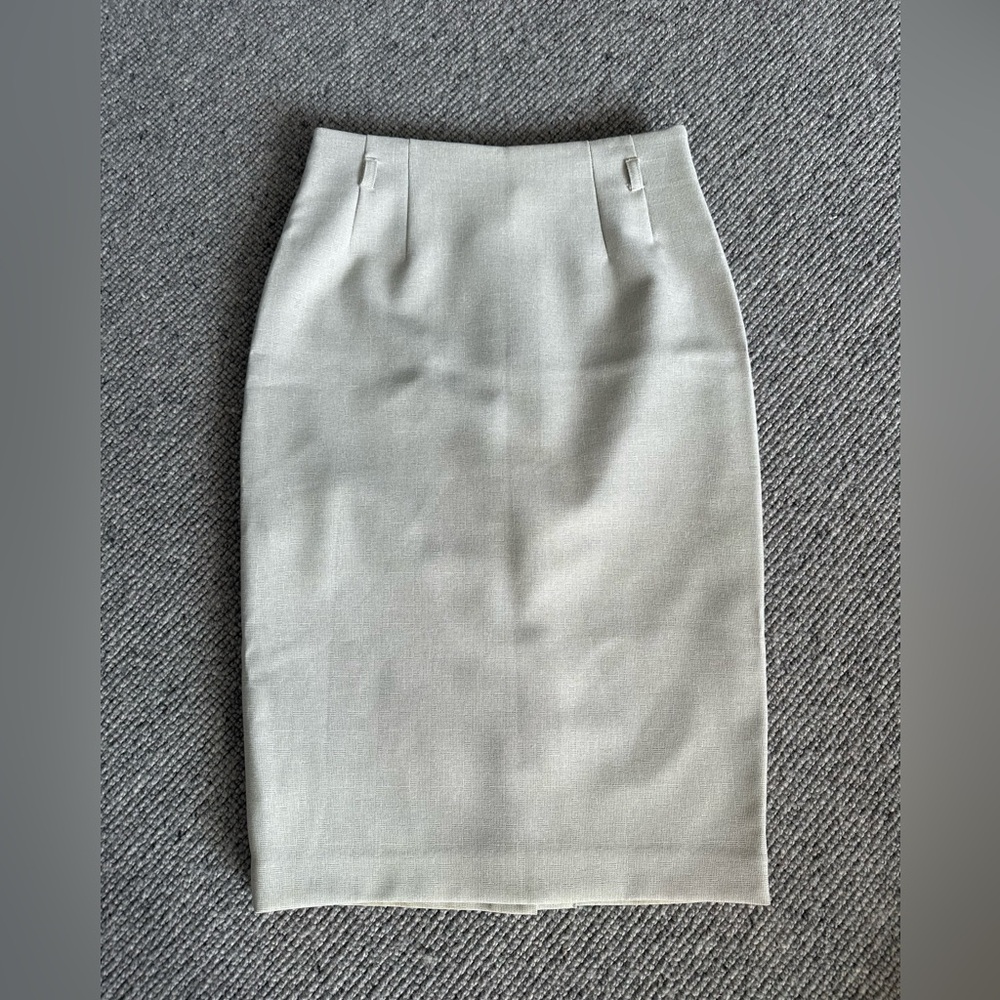 Amanda & Chelsea Pencil Skirt Ice Grey White Lined
